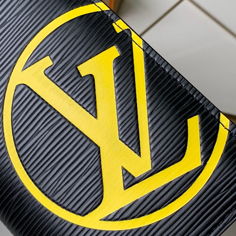 Luxurious Totes - Latest - 1073