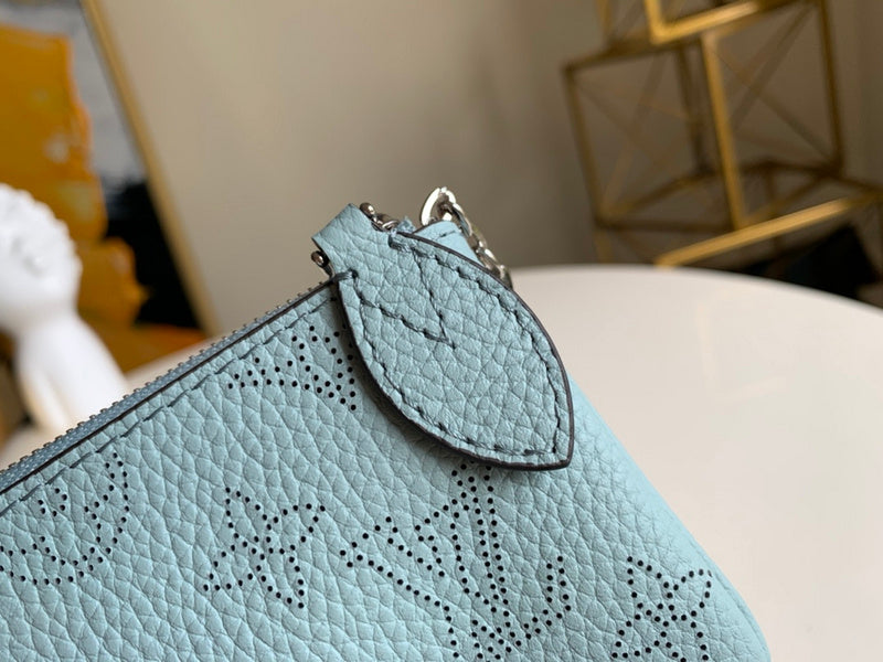 Luxurious Totes - Latest - 824