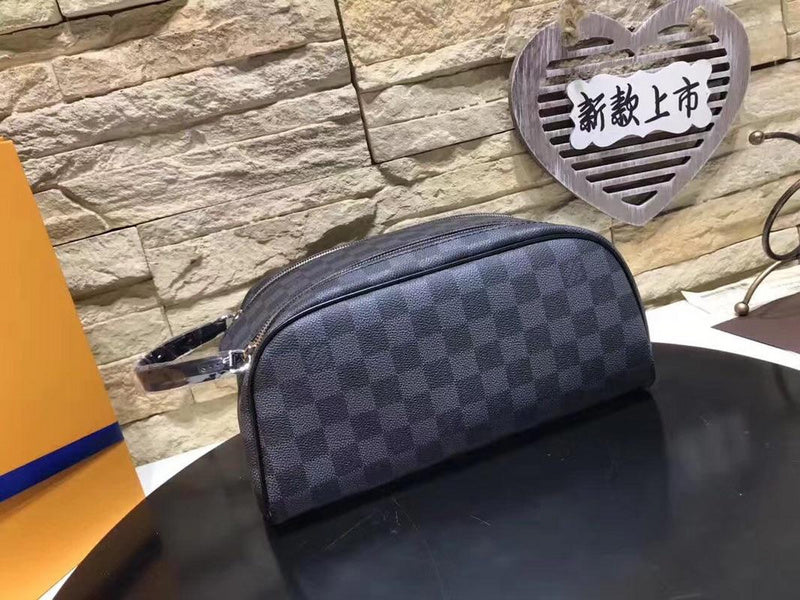 LOV - Luxurious Totes - 2732