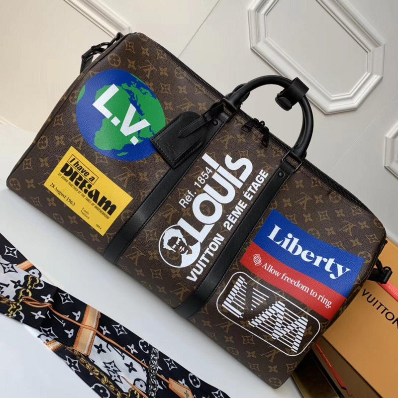 LOV - Luxurious Totes - 2676