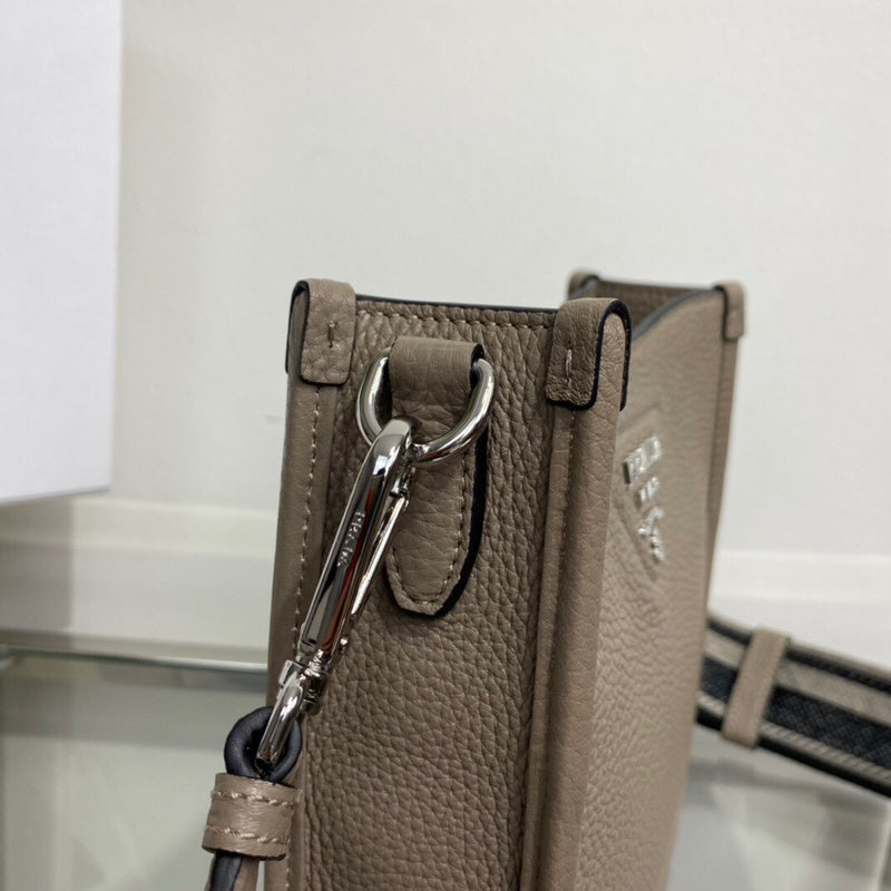 Luxurious Totes - Latest - 4634