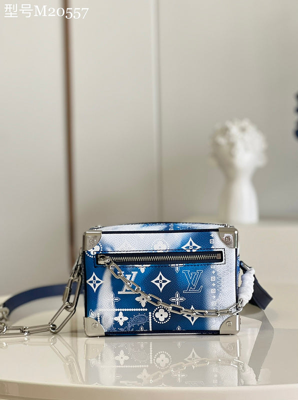 LOV - Luxurious Totes - 1548