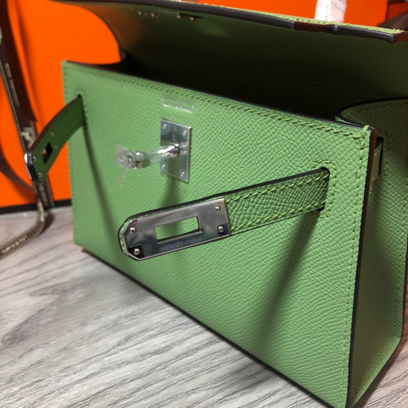 Luxurious Totes - Latest - 6741