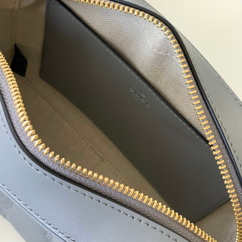 GUI - Luxurious Totes - 893