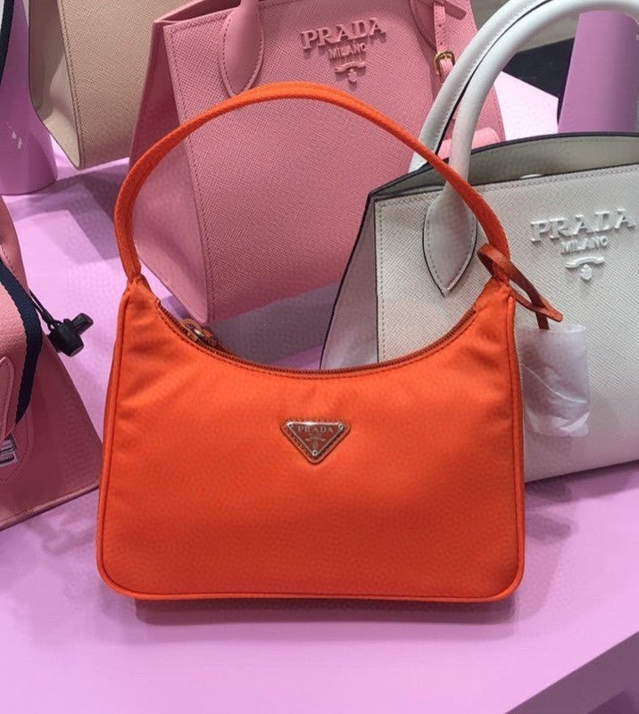 PDA - Luxurious Totes - 031