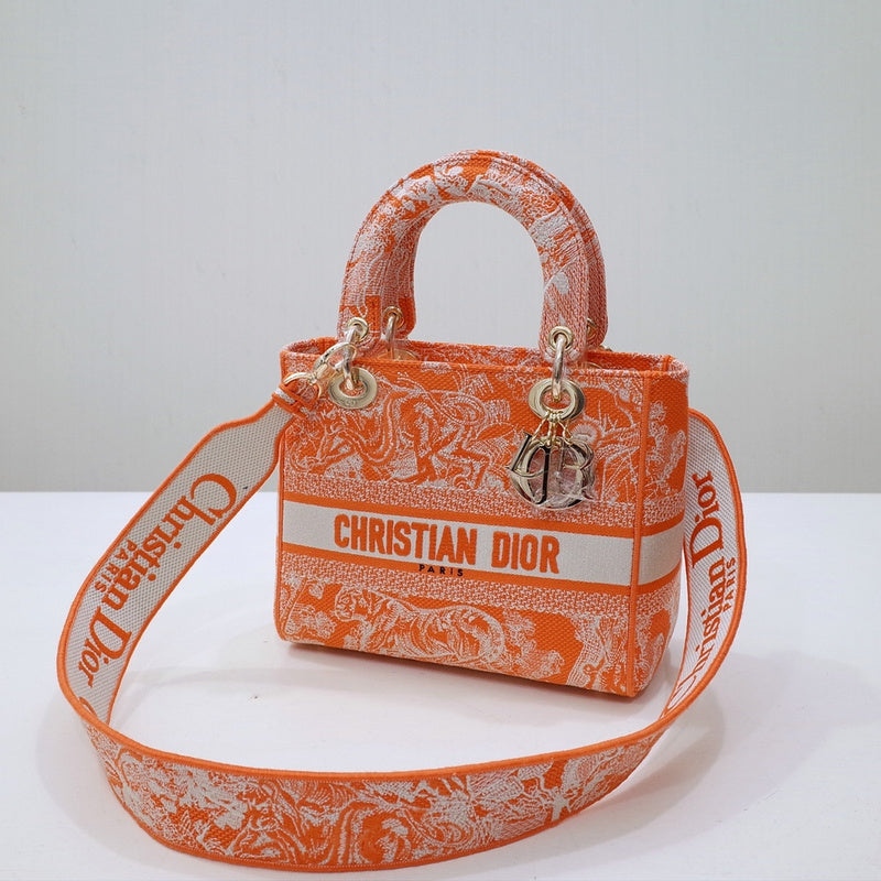 Luxurious Totes - Latest - 6339
