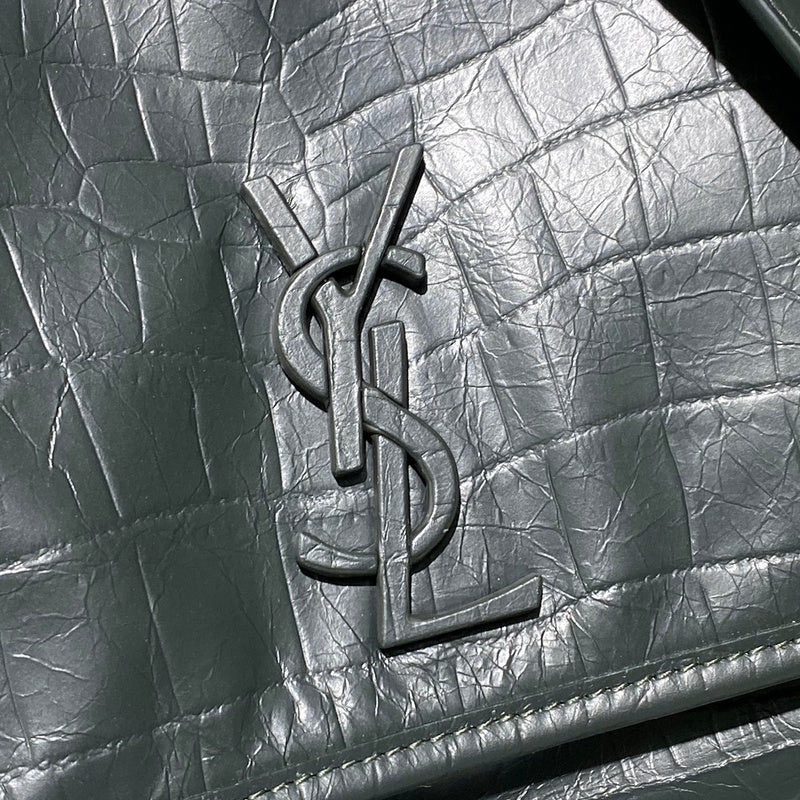 Luxurious Totes - Latest - 8423