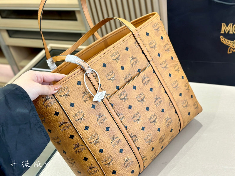 Luxurious Totes - CMM Bags - 030