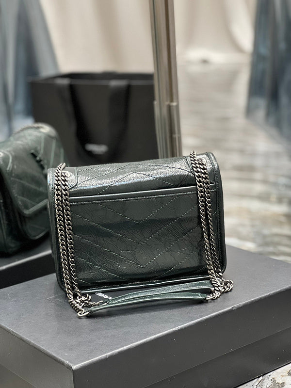 Luxurious Totes - Latest - 8537