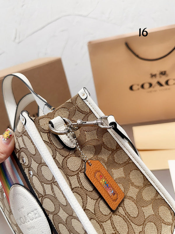 Luxurious Totes - CCH2 Bags - 128