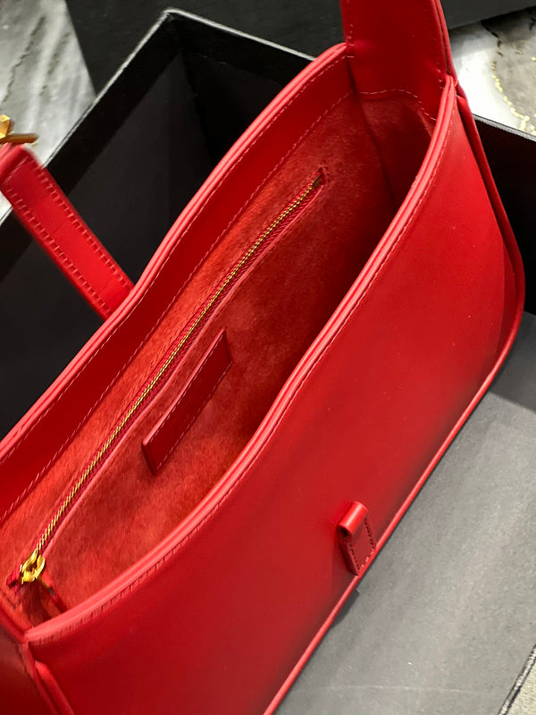 Luxurious Totes - Latest - 8117