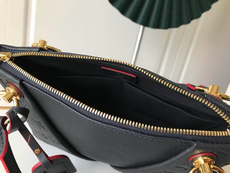LOV - Luxurious Totes - 2124