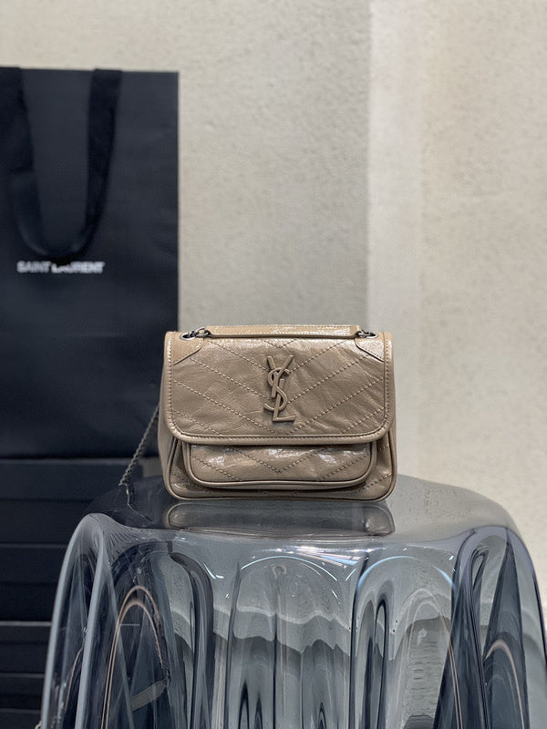 Luxurious Totes - Latest - 8736