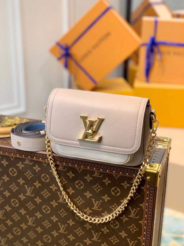 LOV - Luxurious Totes - 2400