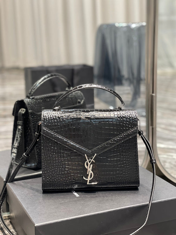 Luxurious Totes - Latest - 8437