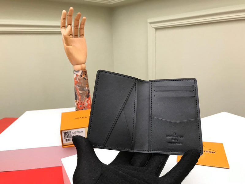 Luxurious Totes - Latest - 808