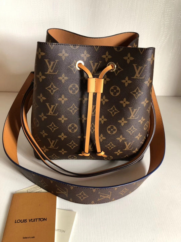 Luxurious Totes - Latest - 9750