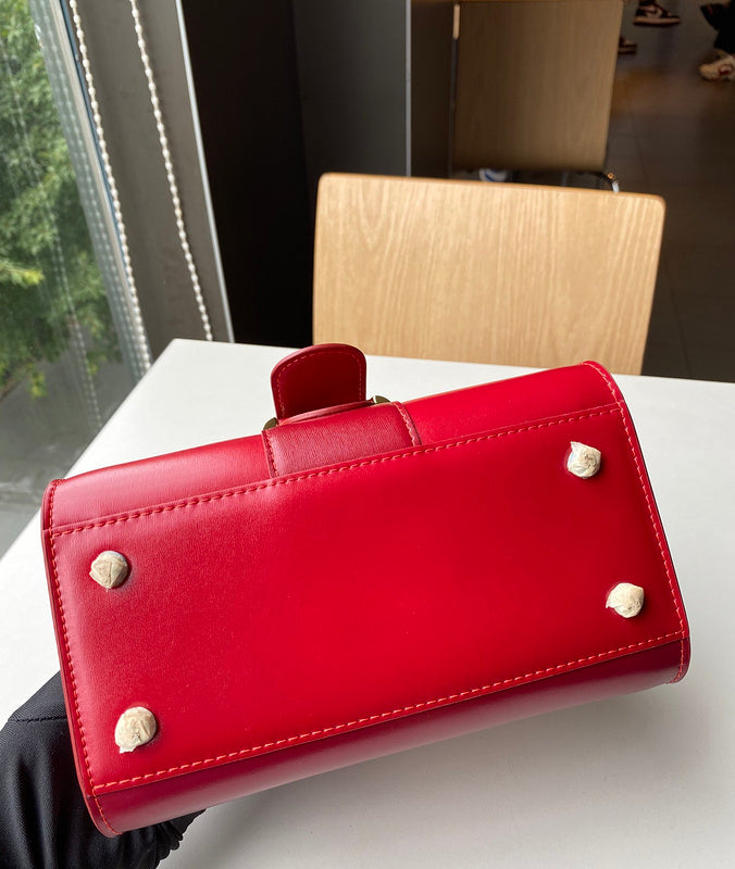 Luxurious Totes - Latest - 6140