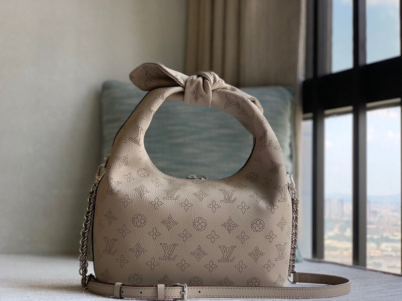 LOV - Luxurious Totes - 1241