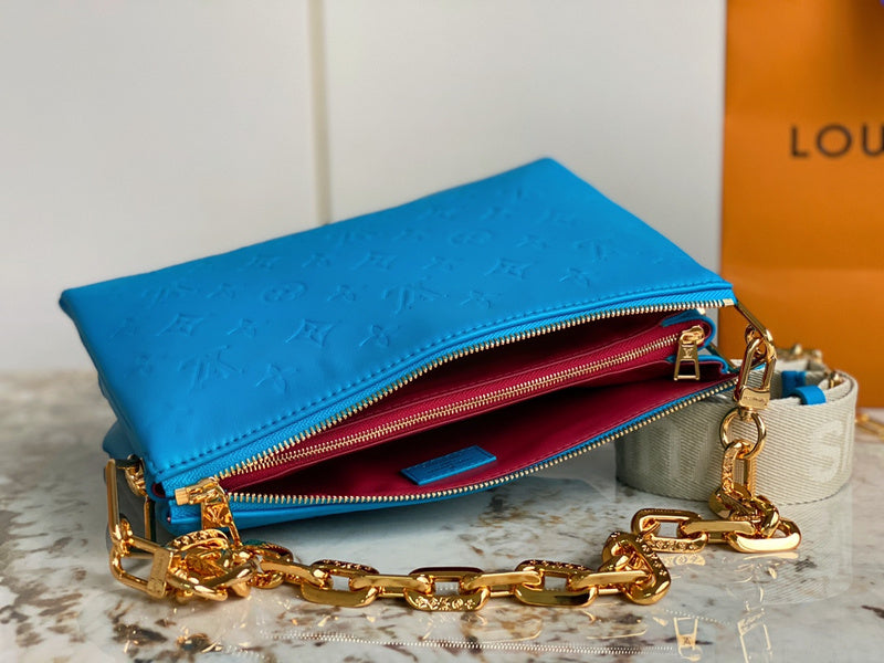 LOV - Luxurious Totes - 581