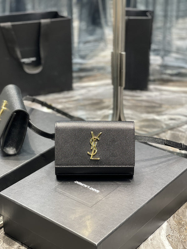 Luxurious Totes - Latest - 8813
