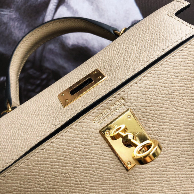 Luxurious Totes - Latest - 6888