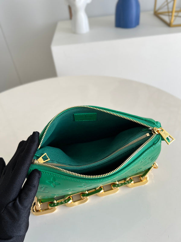 LOV - Luxurious Totes - 2064