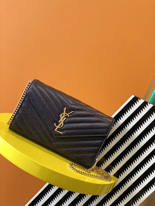 Luxurious Totes - Latest - 8849