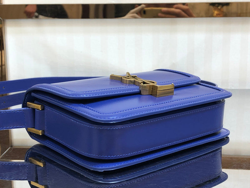 Luxurious Totes - Latest - 9407