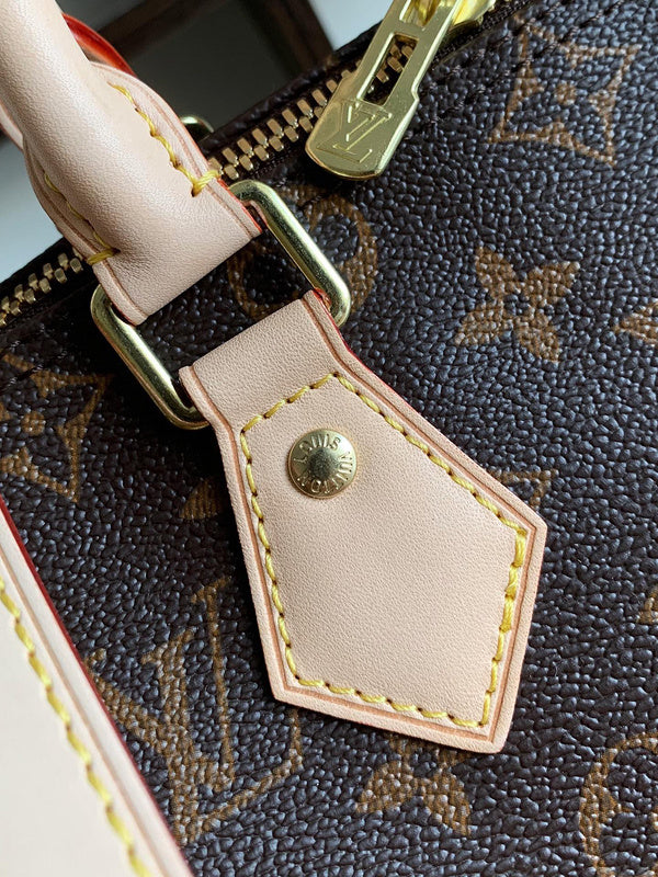 Luxurious Totes - Latest - 9651