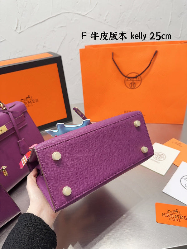Luxurious Totes - HMS3 Bags - 009