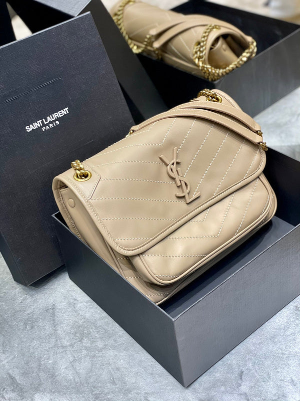 Luxurious Totes - Latest - 8286