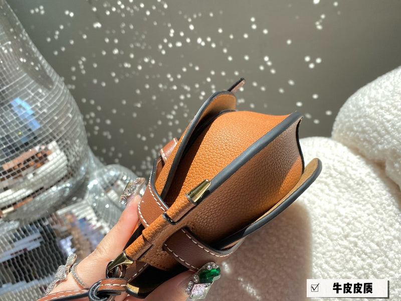 Luxurious Totes - LW-CH Bags - 033