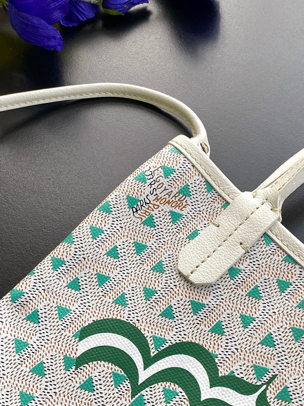 Lux-Totes - GOD Bags - 091