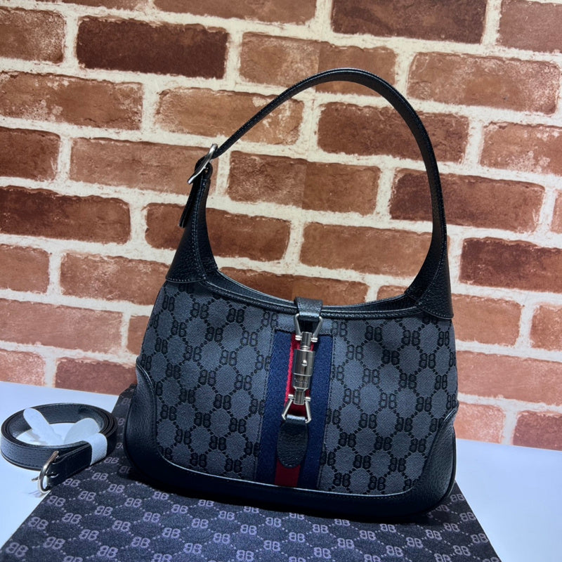 GUI - Luxurious Totes - 097