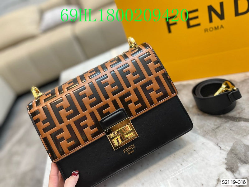 GC - Shoulder - 2693