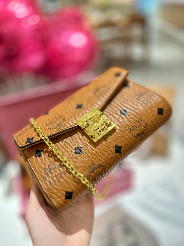 Luxurious Totes - CMM Bags - 033
