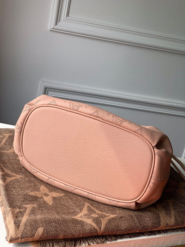 Luxurious Totes - Latest - 9721