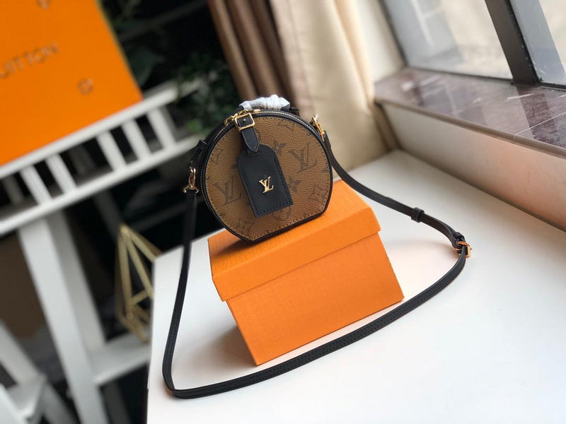 LOV - Luxurious Totes - 2688