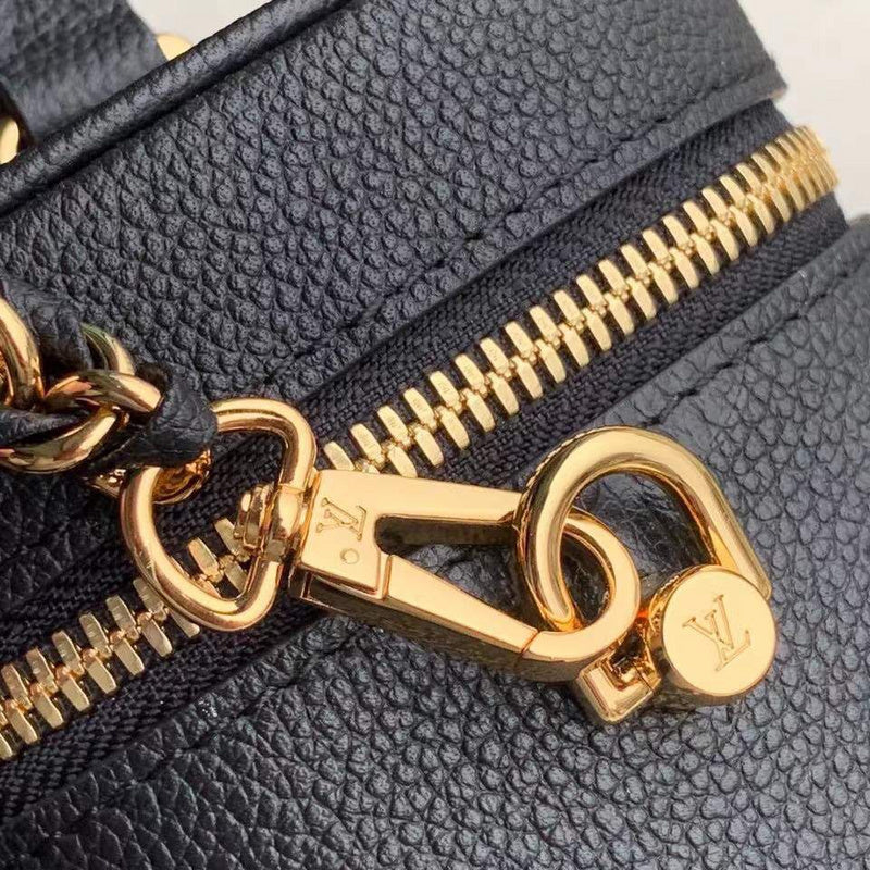 LOV - Luxurious Totes - 2471