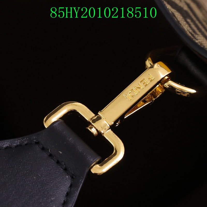 GC - Shoulder - 2671
