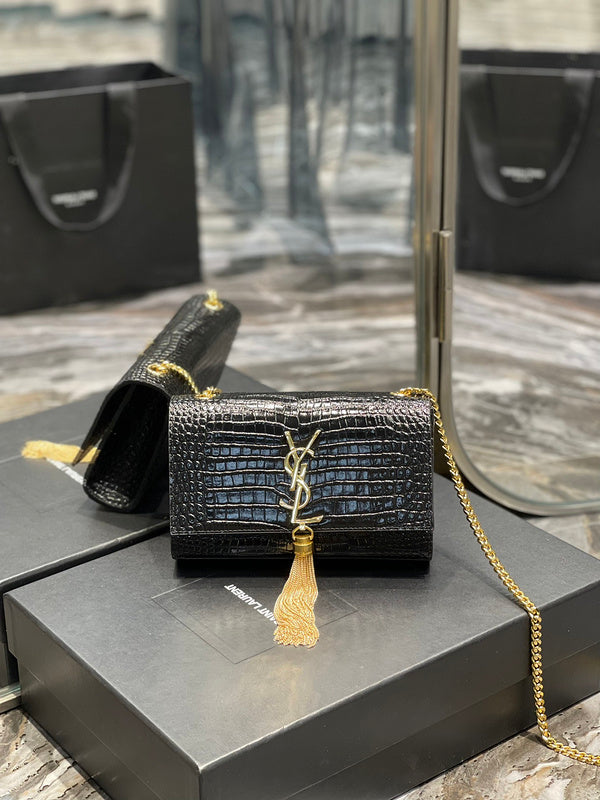 Luxurious Totes - Latest - 8520