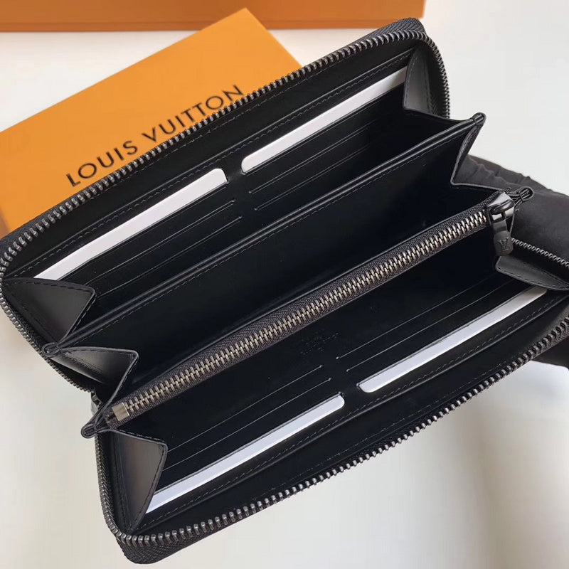 LOV - Luxurious Totes - 2542