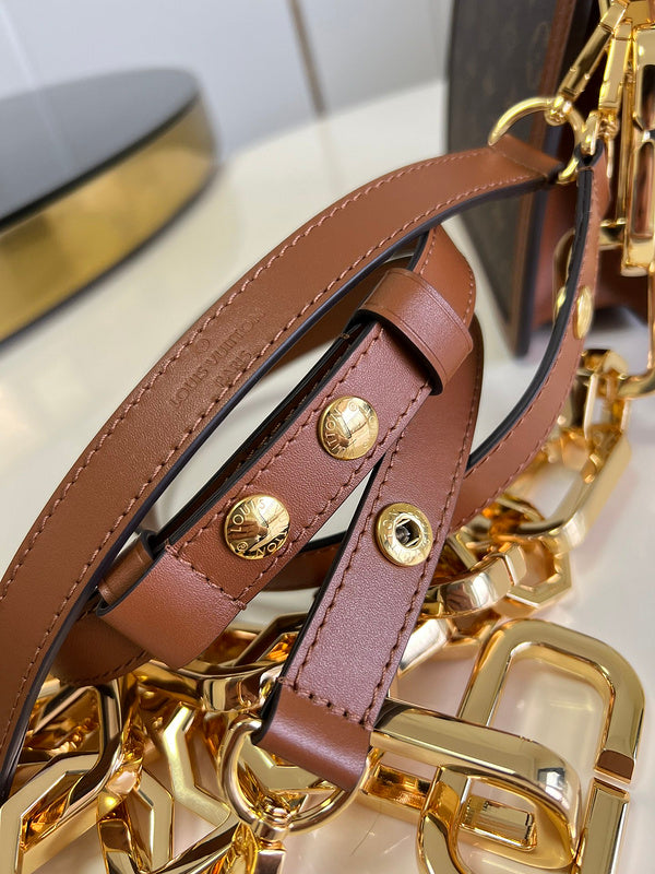 LOV - Luxurious Totes - 974