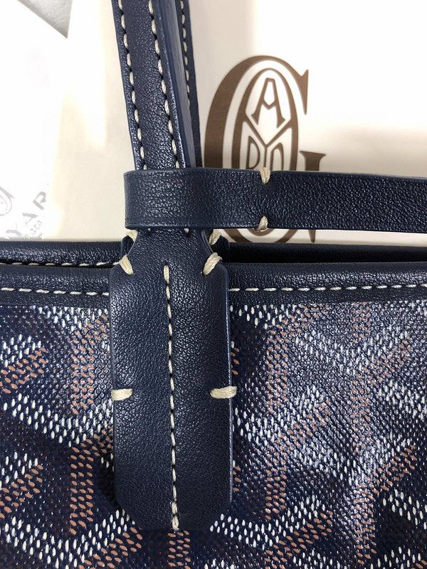 Lux-Totes - GOD Bags - 299