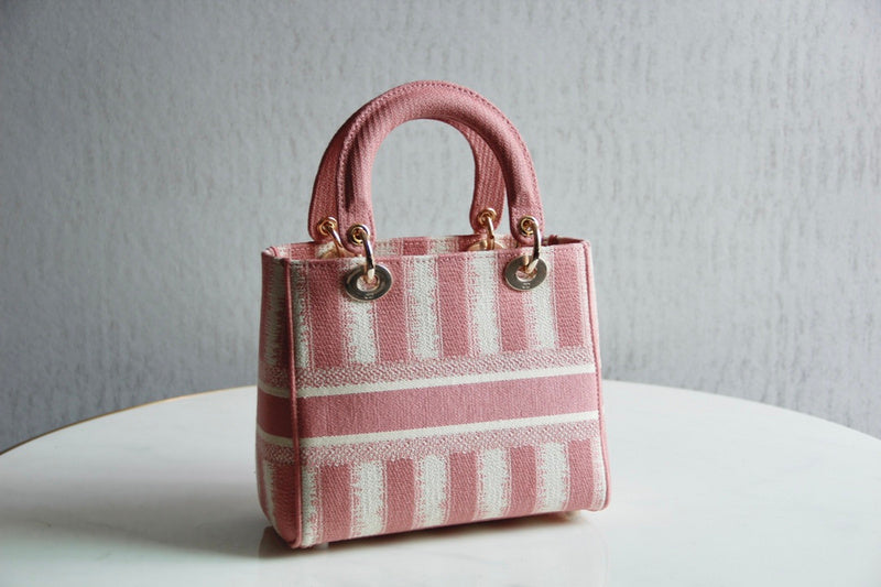 Luxurious Totes - Latest - 6524