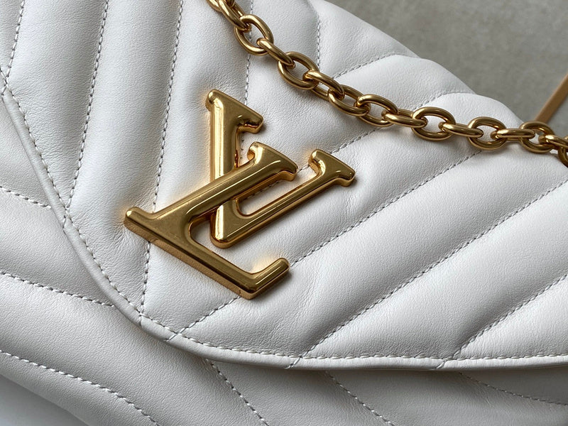 LOV - Luxurious Totes - 2157