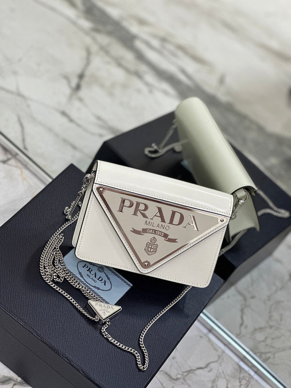 PDA - Luxurious Totes - 077