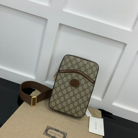 GUI - Luxurious Totes - 811