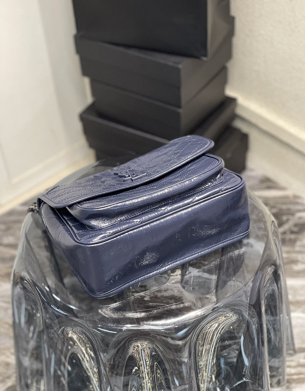 Luxurious Totes - Latest - 8733
